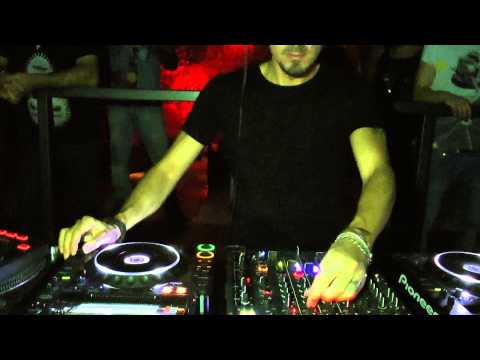 SAM PAGANINI @ RE-FRESH Tesla club Padova ITA 29.11.2013 video4