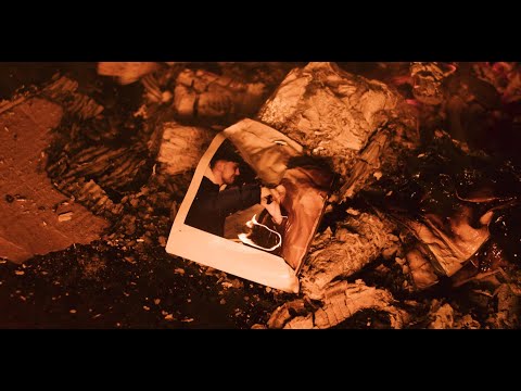 TUCHA - MEMORIES (Official Music Video)