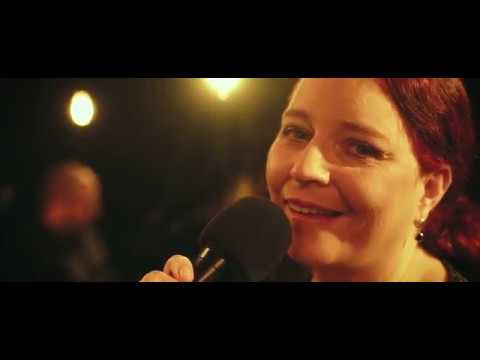 Michaela Schober - Eisblumen