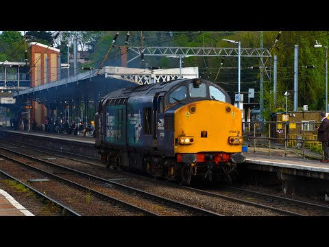 DRS 37059 Opens up through Ipswich 23/4/19