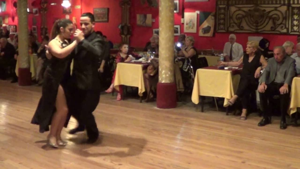 Laura Sastria & Juan Andrada Vals "Con Tus Besos" Donato - Lagos Viernes 19-08-16) 2/2