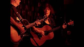 Bridget St John 'The River' ( feat Micheal Chapman) Cottingham Back Room June 2015