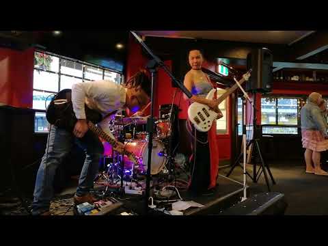 Hazel Diez NZ Live at Rose and Thistle 16/12/23