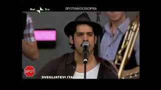 CONCERTO PRIMO MAGGIO 2009 - MANNARINO - SVEGLIATEVI ITALIANI  - ROMA.mp4