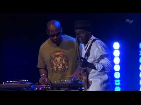 Marcus Miller - "What is Hip" with DJ Logic [HD] - Montreux 2008 Live
