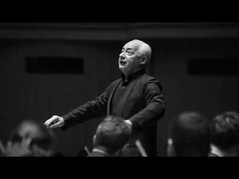 Vladimir Spivakov plays Luigi Boccherini’s Symphony in D minor