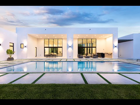 Brand-New One-Story Modern Estate | 6175 SW 128 Street, Pinecrest | ONE Sotheby's | Michael Martinez