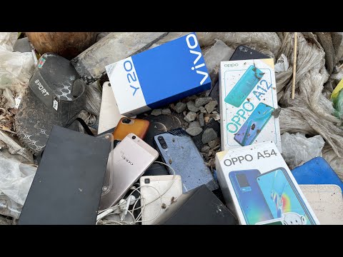 Restoring abandoned Destroyed Huawei P30 Cracked Phone
