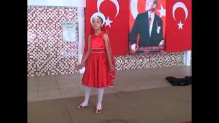 preview picture of video 'Dörtyol Gazi İlkokulu İstiklal Marşı Yarışması 2013 Aslı Altan'