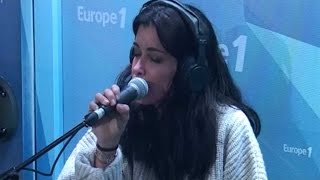 Jenifer interprète &quot;Mourir dans tes yeux&quot; en live dans &quot;De quoi j&#39;ai l&#39;air ?&quot;