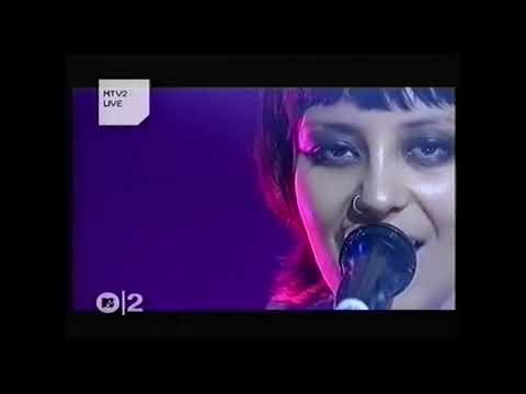 Sneaker Pimps - 6 Underground live on MTV (HD)