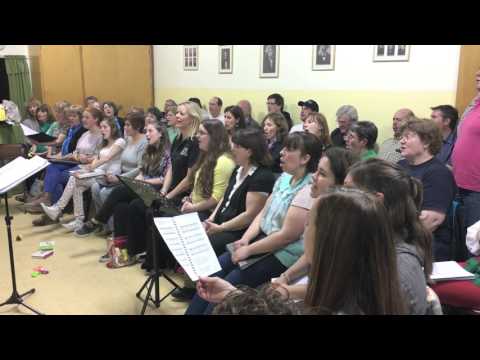 "Hen Wlad Fy Nhadau" - Côr Cymysg Ysgol Gerdd Gaiman