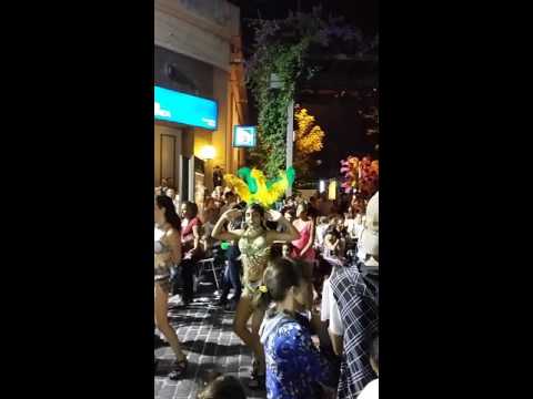 Cuchilla de Las Flores algo del carnaval de Melo además la Sr. Que puso adelante y no dejaba ver