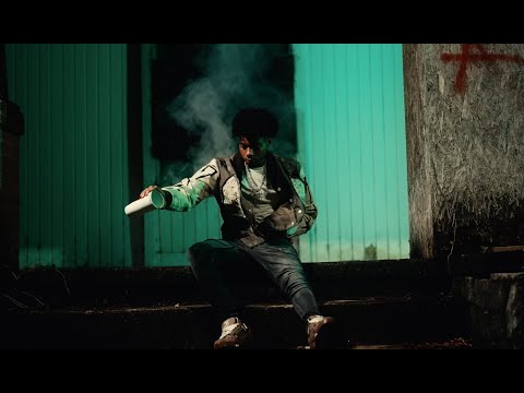 LAZER DIM 700 - MIDDLE OF CAR (Official Music Video)