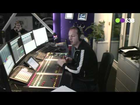 Radio 538: Iris Kroes - I can't make you love me (Live bij Evers Staat Op)