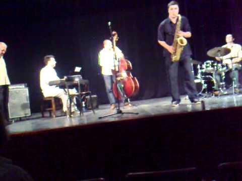 Stjepko Gut Quintet-Serbian Symphonic Jazz (Divan je kiceni Srem)