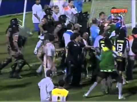 Pancadaria - Avai 1 x 1 Botafogo - Copa do Brasil