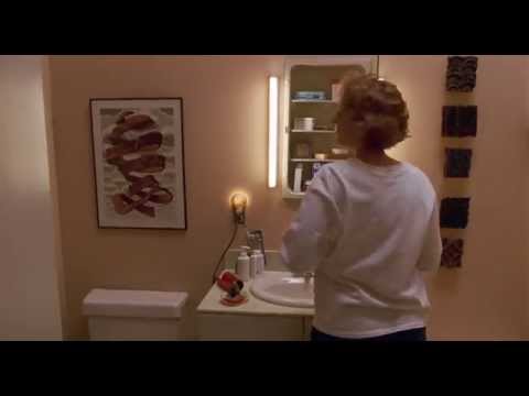 Candyman (1992) Jump Scare - Candyman Attacks Helen