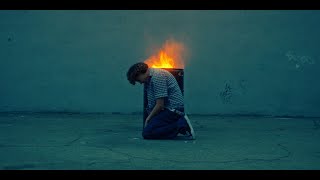 Musik-Video-Miniaturansicht zu Zafiro Songtext von Dannylux