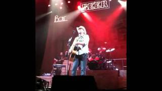 Toby Keith White Rose