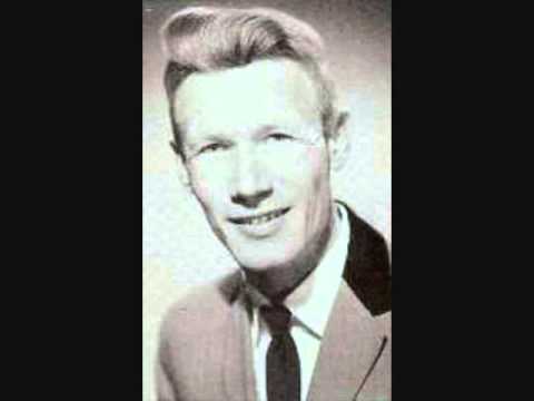 TALK BACK TREMBLING LIPS ~ Ernest Ashworth  (1963)