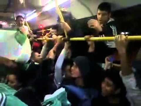 "NO TENGO UN MANGO YO VENGO IGUAL,laferrere copando el 180" Barra: La Barra de Laferrere 79 &bull; Club: Deportivo Laferrere