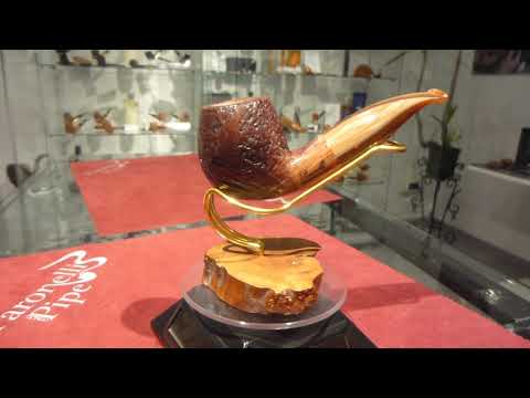 Pipa radica chubby bent sabbiata fatta a mano - www.paronellipipe.it