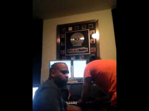 LuKiss Music : LuKiss in the studio with Multi Platinum producer Duane DaRock