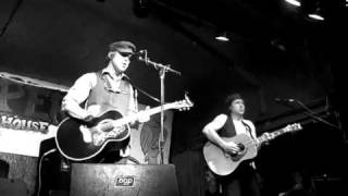 todd snider - will kimbrough - america&#39;s favorite pastime - skipper&#39;s - tampa - 12/18/10