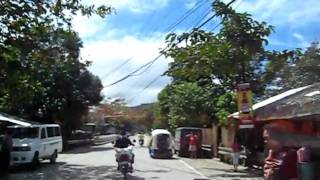 preview picture of video 'Surigao City-Australian tricycle driver.avi'