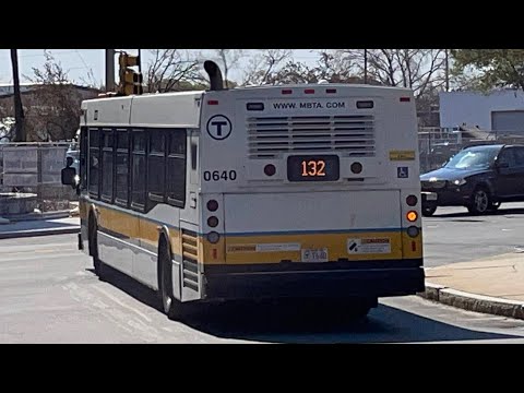 Stoneham, The Silent Neighborhood | Yoshi's Ride Series {S8-E20} - Riding the 132 🚌 - {MBTA}
