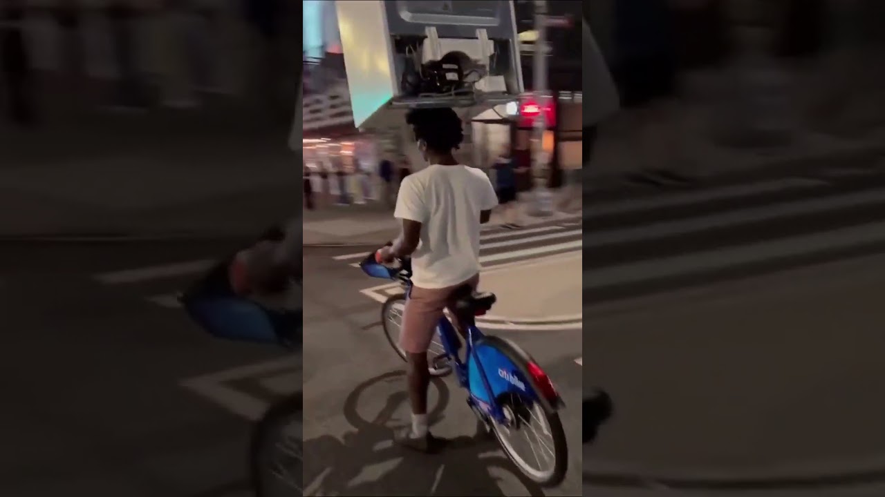 This guy can balance an entire refrigerator on his head!!! #shorts #acrobatics