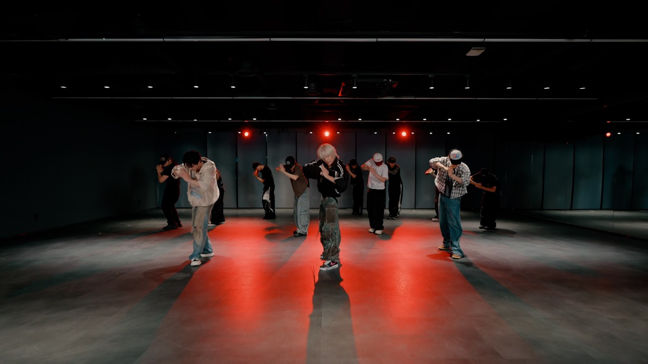 WayV 威神V '鸢 (Vision Wings)' Dance Practice