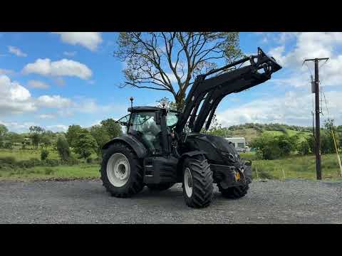 2020 Valtra T234 Versu 4WD Tractor - Image 2