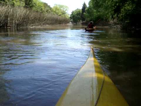 Remando en silencio por el Esperita