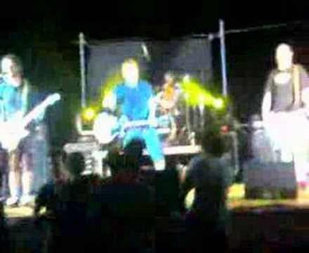 Duff -  Happy Days Theme - Live