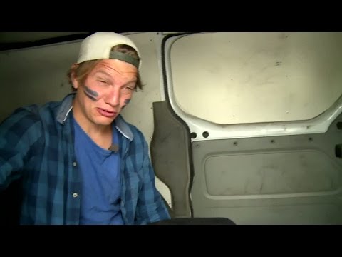 Björn förvisad till backluckan - Spring! (TV4)