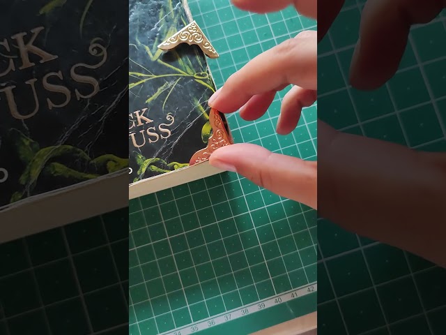 Vídeo relacionado con KUIYAI Funda para libro de regalo escolar de magos y brujas para amantes de los libros, tapa dura de tapa dura (Live Like PotterUK)