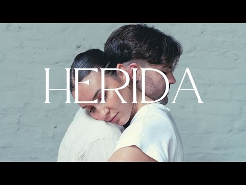 Sofia Macchi ft. Benjamín Walker - HERIDA (Video Oficial)