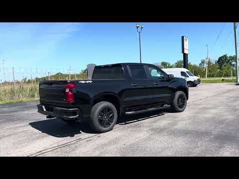 2026 Chevrolet Silverado 1500 Crew Cab Short Box 4-Wheel Drive Custom in Black for sale at Lally Chevrolet Ltd. in Tilbury, ON