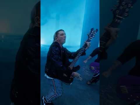 Synyster Gates on his hardest guitar solo “Nobody” for AmazeVR #avengedsevenfold #a7x #synystergates