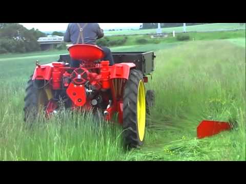 RS 09/124 (4 válec, 1966) - sečení trávy 2011