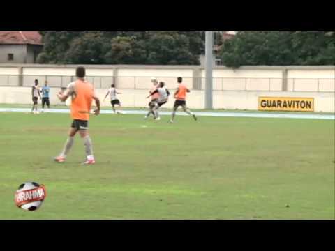 Chapéu de Fellype Gabriel e gol de Loco!