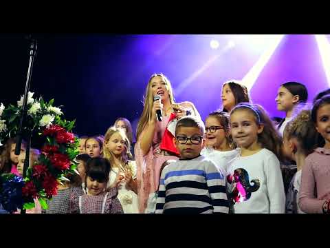 ДАНИЦА ЦРНОГОРЧЕВИЋ и Наш Начин | ВЕСЕЛИ СЕ СРПСКИ РОДЕ | Danica Crnogorcevic Veseli se srpski rode