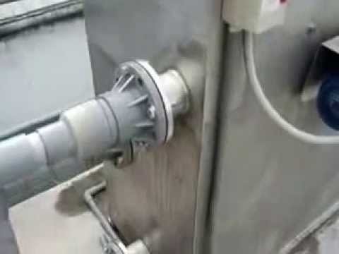 máy lược rác tự động