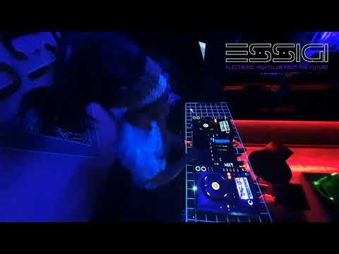 How to Mix Perfect - Faithless vs Eric Prydz