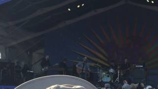 Wilco, Ashes of American Flags