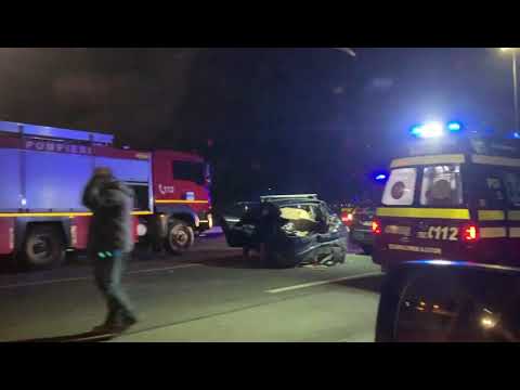Mai multe mașini au fost implicate într-un accident în Gilău, sub podul de pe autostradă!