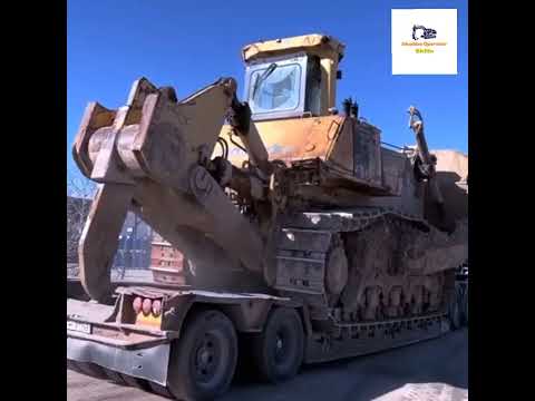 😻😻Loading And Transporting On Said The Huge Komatsu D475 Bulldozer😹😸😹