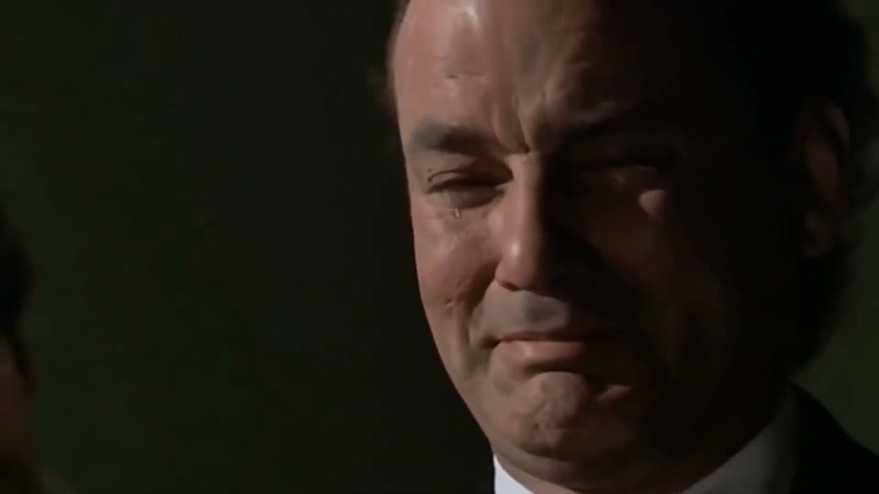 Niagara Falls, Frankie angel. Scrooged (1988)